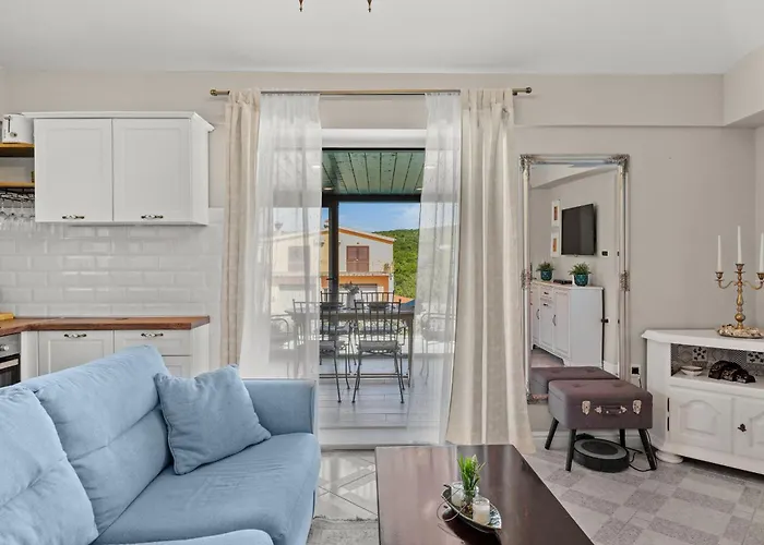 Krasna Kuca Labin (Istria)