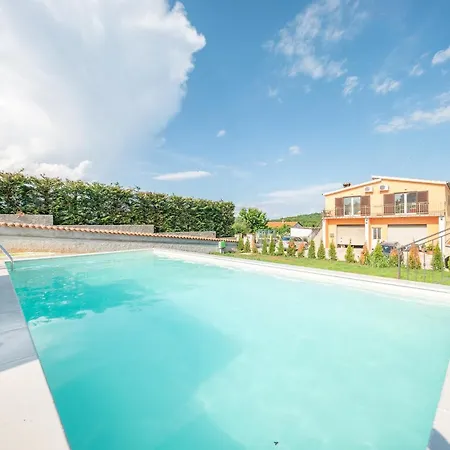 Krasna Kuca Villa Labin (Istria)
