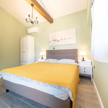 Krasna Kuca Villa