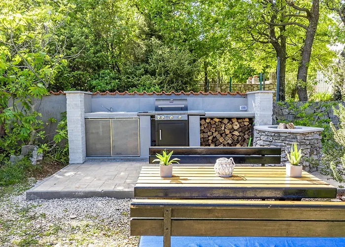 Krasna Kuca Labin (Istria)